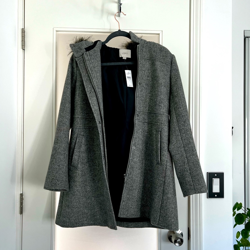 NWT LOFT gray coat with hood and pockets sz XS